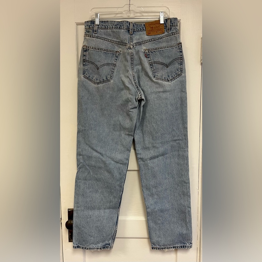 Levis 550 Relaxed Fit Jeans Mens 34x32 Blue Denim Distressed - Picture 5 of 9